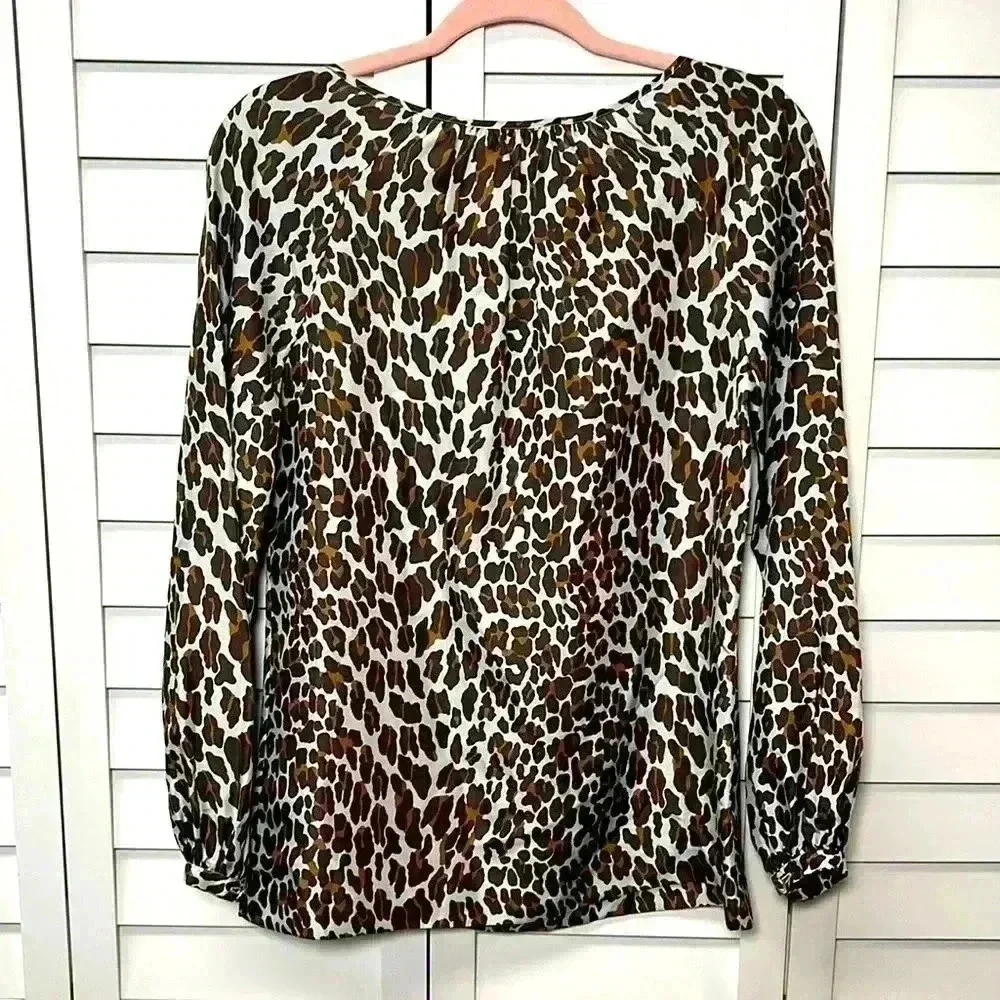 Tory Burch Leopard Print 100% Silk Long Sleeve Top Size 2